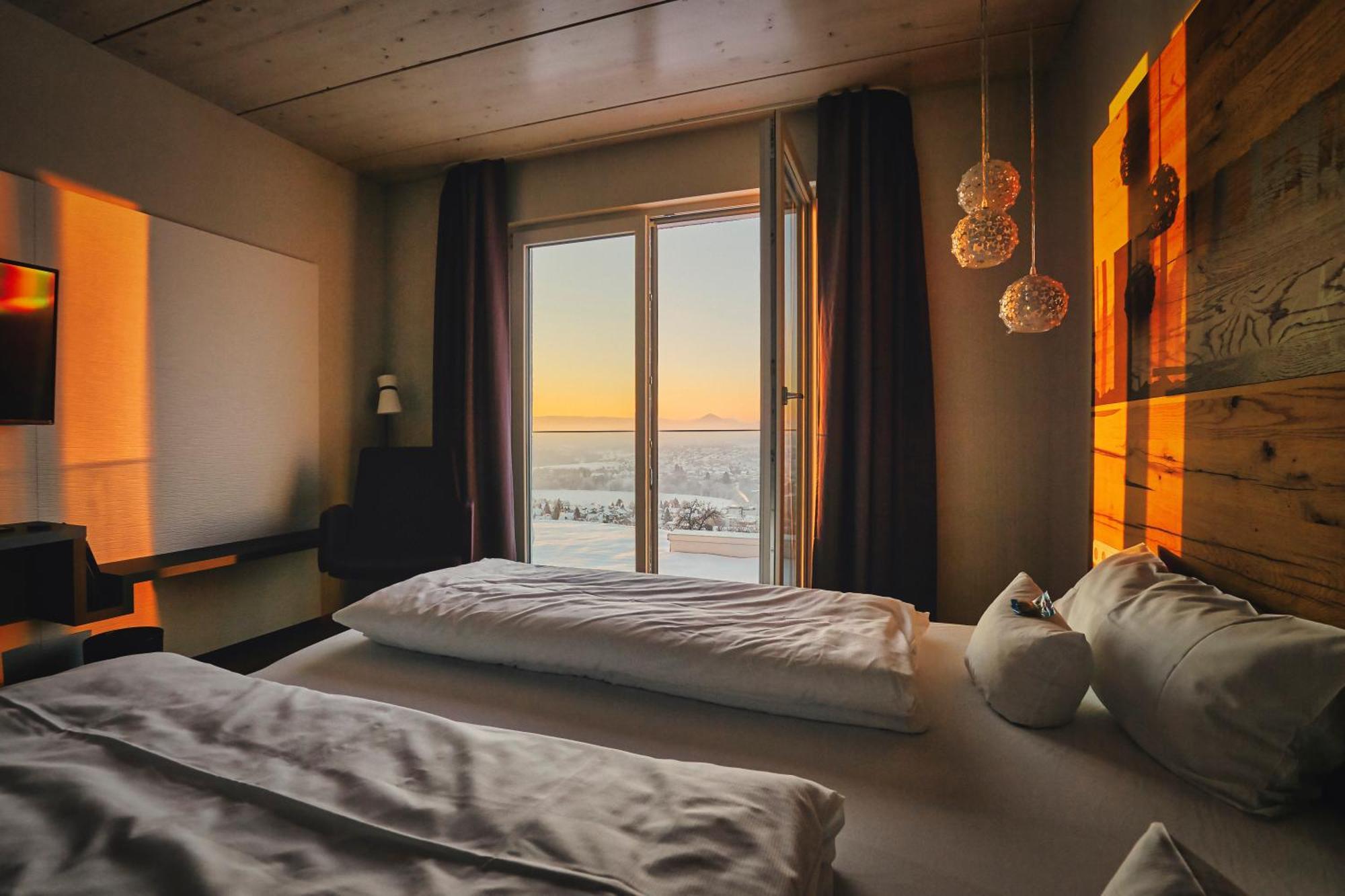 Hotel Schoenbuch Pliezhausen ภายนอก รูปภาพ