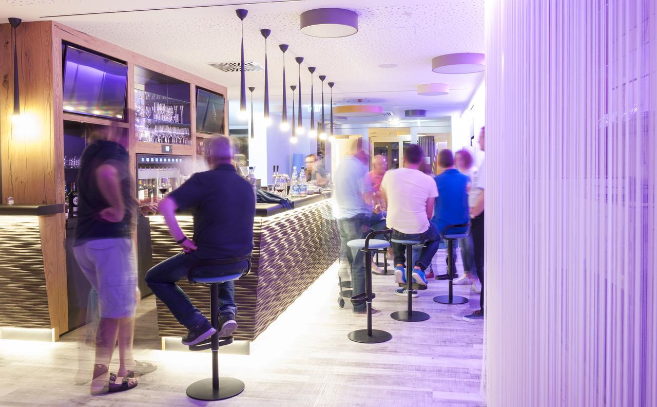 Hotel Schoenbuch Pliezhausen ภายนอก รูปภาพ